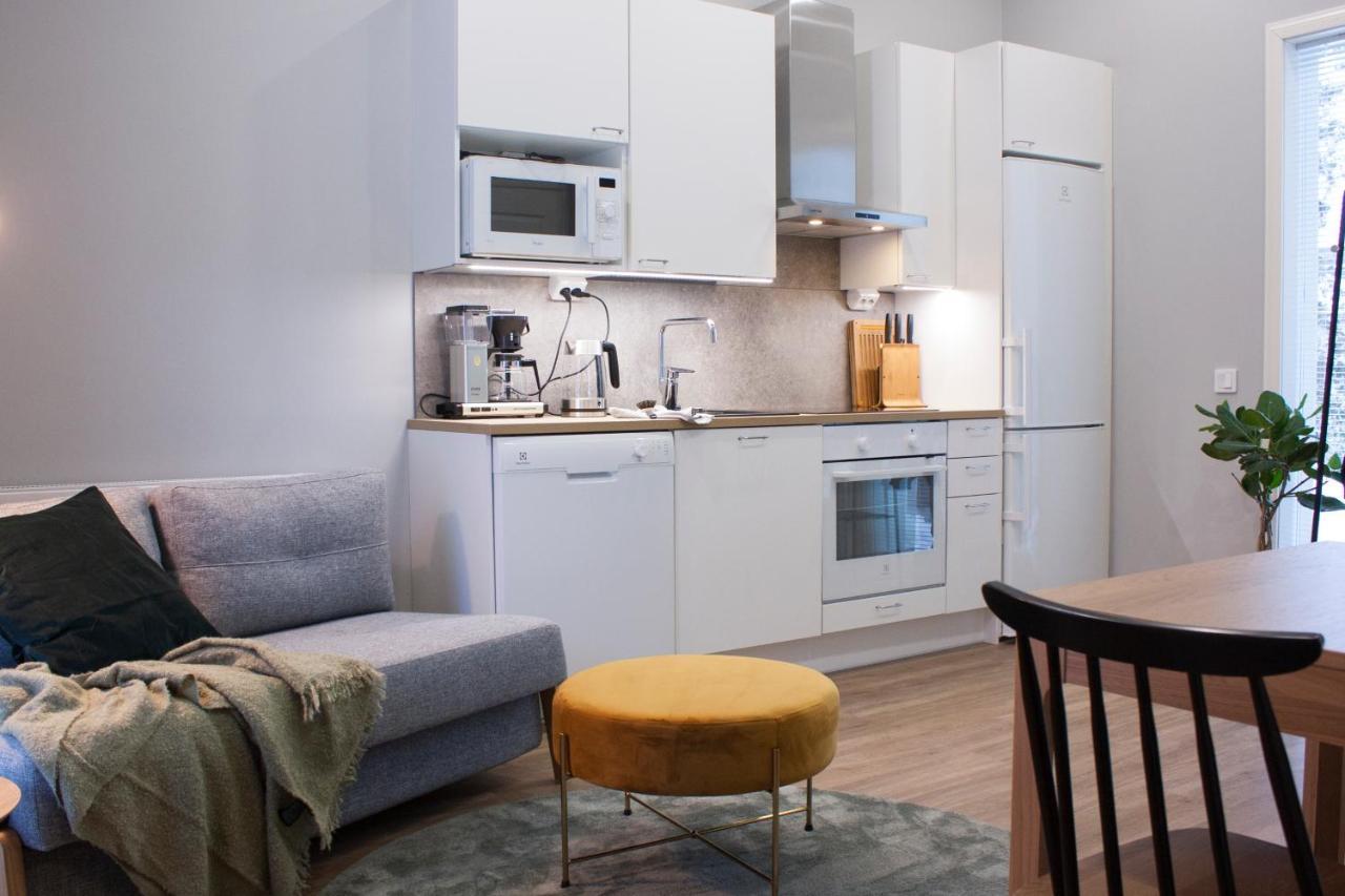 Studio 7, Air-Conditioned, 1 Free Parking, Calm Own Entrance Jyvaskyla Exterior photo